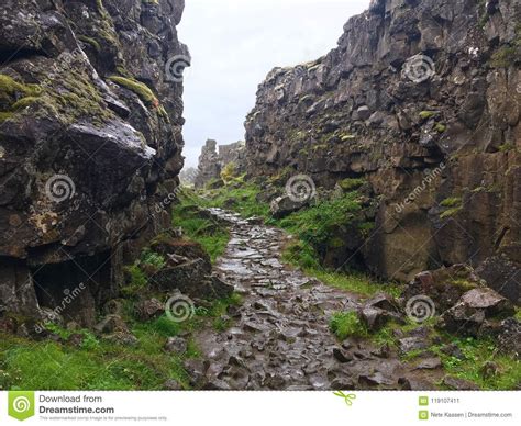 Thingvellir National Park Iceland Stock Image - Image of thingvellir, plates: 119107411