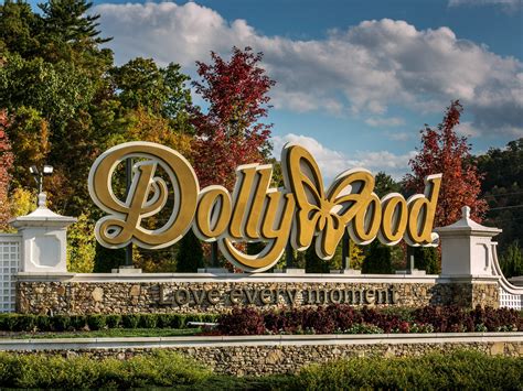 8 things to do at Dolly Parton's Dollywood amusement park if you hate ...