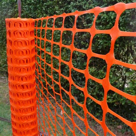 GroundMaster Plastic Mesh Barrier Safety Fence with Metal Steel Fencing ...