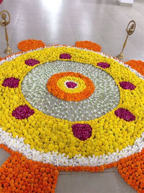 Nw yr 2014 | Rangoli designs flower, Diwali diya decoration, Pookalam design