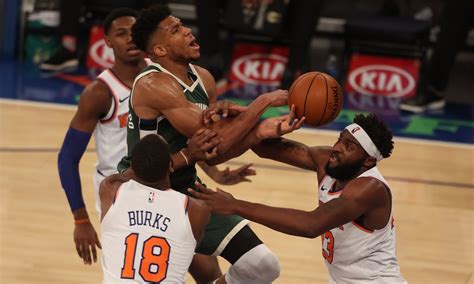 Knicks vs. Bucks live stream: TV channel, how to watch