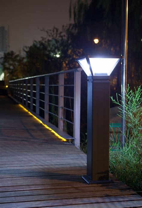 Solar LED Bollard Lights For Sale - Outdoor Solar Powered Bollards