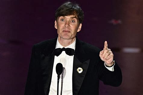 Cillian Murphy Says He's in a ‘Daze’ After 2024 Oscars Win, 'Can't ...