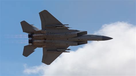 DVIDS - Images - Oregon Air National Guard F-15s perform flyby in McMinnville, Ore. [Image 15 of 87]