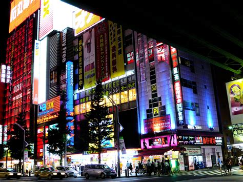 Akihabara at Night Wallpapers - Top Free Akihabara at Night Backgrounds - WallpaperAccess