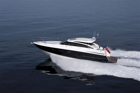 Princess V52 Yacht - 2012 Motor Boat of the Year Award Winner for the Sports Cruisers category ...