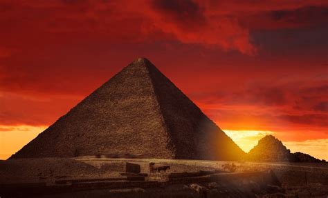 3 Unrecorded Yet Striking Features of The Great Pyramid of Giza — Curiosmos