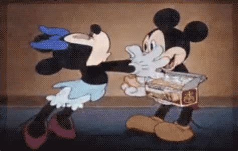 Mickey Mouse Kiss GIFs - Find & Share on GIPHY