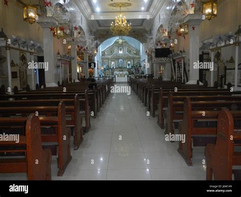 09488 2016 Restored Interior of the Barasoain Church 16 Stock Photo - Alamy