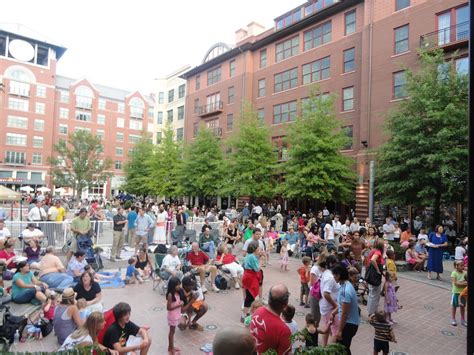 Crowd at Concerts in the Square July 14th | Rockville Town S… | Flickr