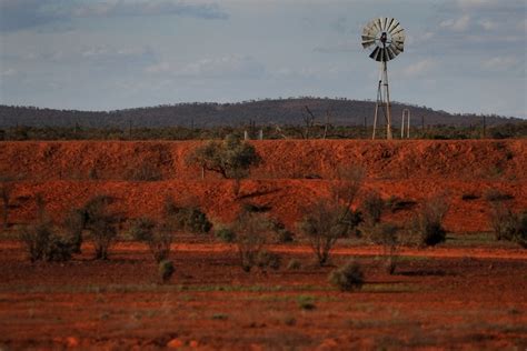 Australia moves to El Niño alert and the drought is likely to continue - The Adelaide Review