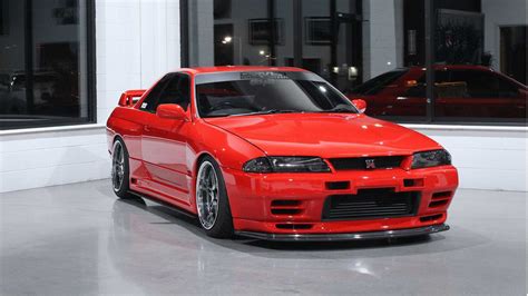 1990 Nissan Skyline GT-R Is A JDM Dream Come True