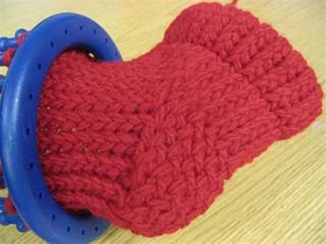 Free Knifty Knitter Sock Patterns (Loom-Knit Socks) - FeltMagnet