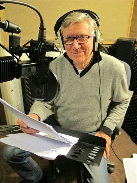 Robin Ellis recording audio of his Making Poldark book | Poldark books, Poldark, Robin ellis