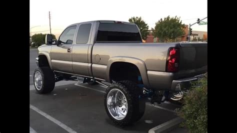 2007 Chevy Silverado lifted show truck - YouTube