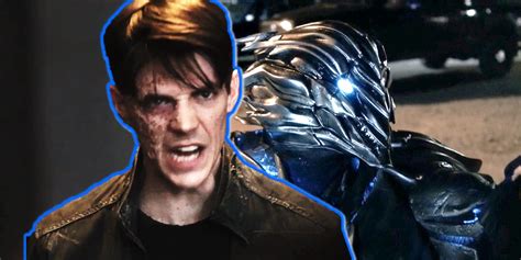 The Flash: How Barry Becomes Savitar Explained | Screen Rant