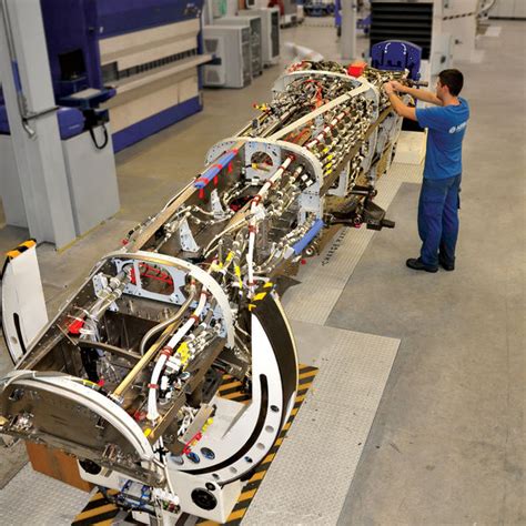 A350 XWB News: Engine Pylon, a critical subassembly manufactured in Toulouse, ready to be ...