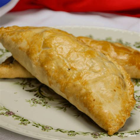 Cornish Pasty Recipe | A Traditional English Pasty