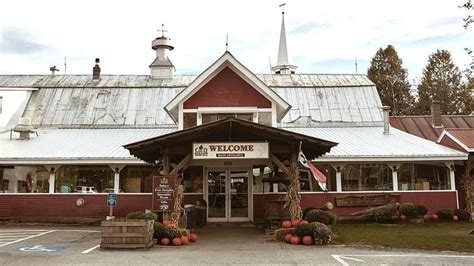 22 Best Things to Do in Stowe, Vermont, in the Fall