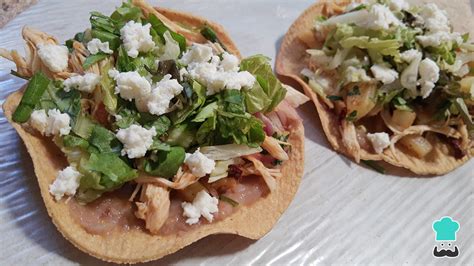 Tostadas De Pollo