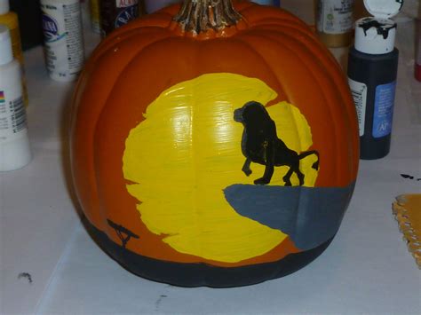 The Lion King painted pumpkin | Disney pumpkin, Disney pumpkin painting, Pumpkin decorating