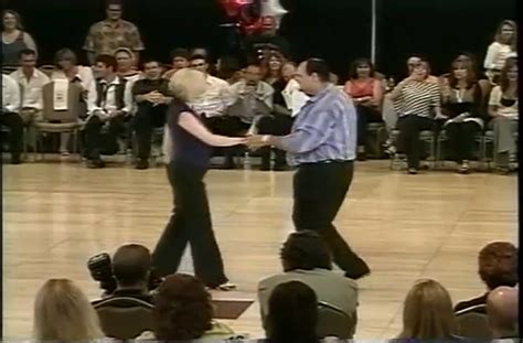 This proves you don't need to be thin to be an awesome dancer. This couple's dance routine is ...