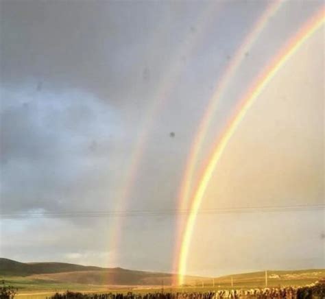 🔥 the triple rainbow is so rare with only less than five appearing ...