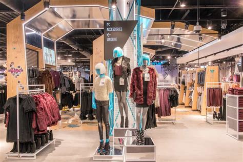 Primark opens second north-east US store | Business & Finance