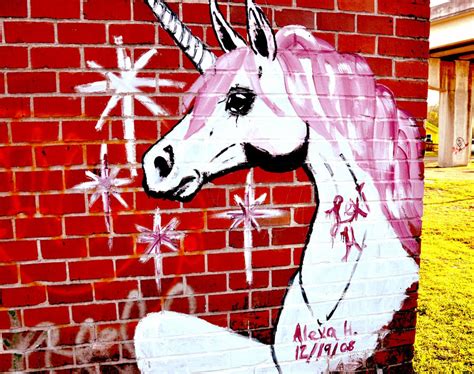 Graffiti - Unicorn by RissytheRapist on DeviantArt