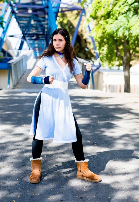 Anika Vodicka Katara Cosplay from Avatar at Wizard World ComicCon Photos by Lenkaland ...