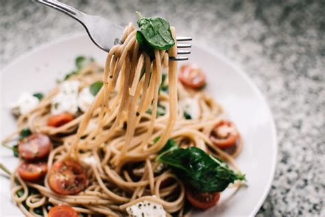 Spaghetti, Fresh Sauce & Basil Royalty-Free Stock Photo