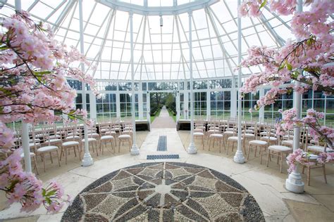 Chiswick House - Conservatory wedding ceremony | London wedding venues, Garden wedding venue ...