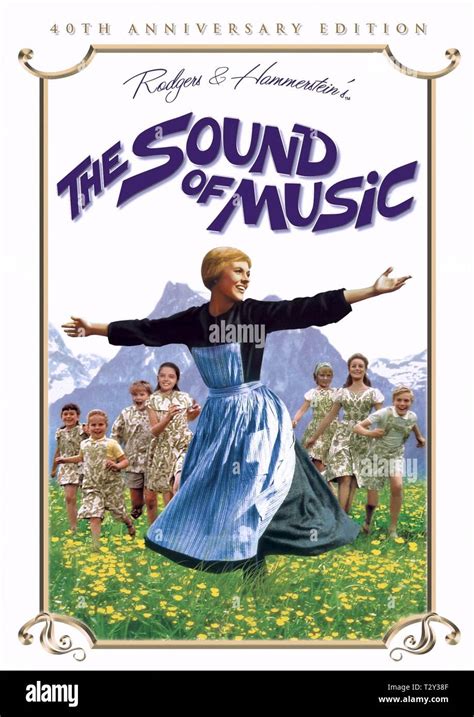 JULIE ANDREWS POSTER, THE SOUND OF MUSIC, 1965 Stock Photo - Alamy