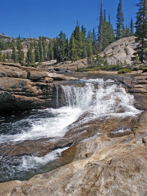 Cascade: Glen Aulin Trail, Yosemite National Park, California