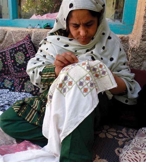 Kandahar Treasure: Afghan Women Embroidering a Future - ClothRoads