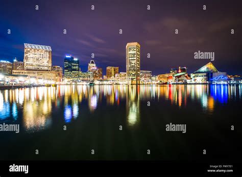 Baltimore city skyline hi-res stock photography and images - Alamy