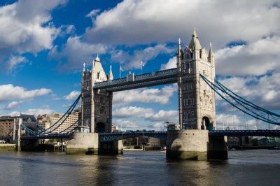 Tower Bridge, London jigsaw puzzle in Bridges puzzles on ...