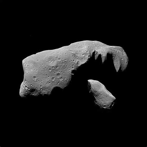 NASA | Exceptional photograph of asteroids IDA (left) and GASPRA (right ...