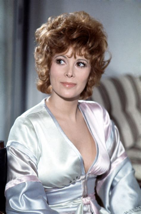 Tiffany Case (Jill St John) – Club James Bond France