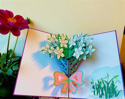 Handmade Lily Pop up Card / Flower Birthday Pop up Cards / 3D - Etsy