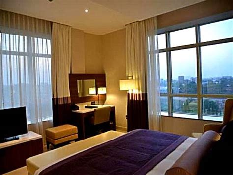 Top 6 Small Luxury Hotels in Abuja - Eva Novak's Guide 2022