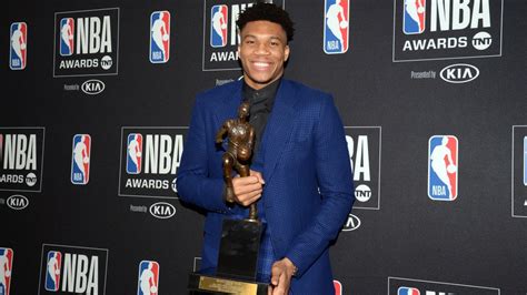 Photos: NBA legends receiving their MVP trophies | HoopsHype