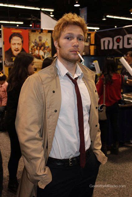 John Constantine cosplay at con. | Dc cosplay, Easy cosplay, Male cosplay