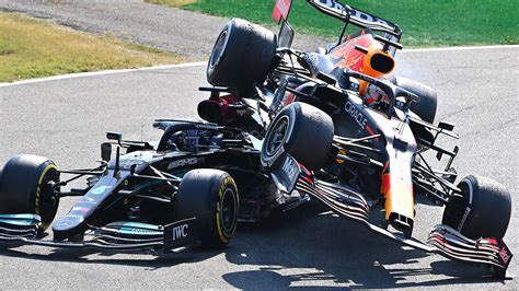 F1, Italian Grand Prix: Max Verstappen, Lewis Hamilton crash, Mercedes-Red Bulld