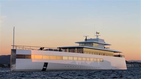 Steve Jobs Yacht Venus