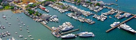 How to travel to Nantucket Island by boat