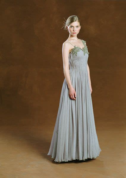 Fleur Delacour's dress robes | Harry potter dress, Harry potter costume, Harry potter yule ball