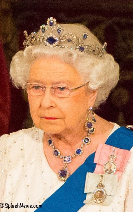 HM in 2015 wearing the sapphire tiara during a banquet in honour of the ...