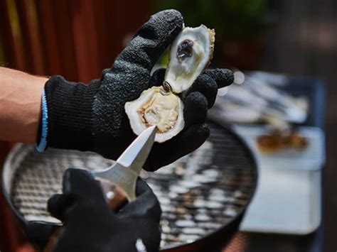 Versatility in the Kitchen: Shucking Gloves Beyond Oysters