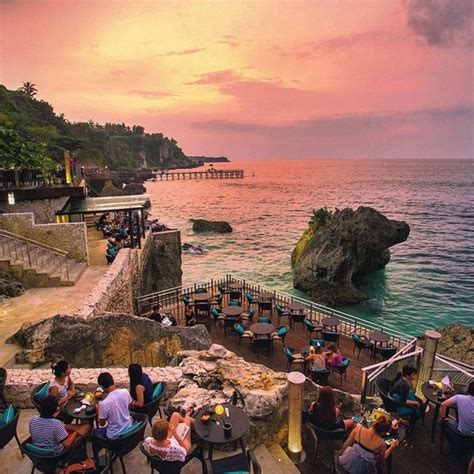 Rock bar, Bali 16 romantic restaurants and bars in Bali with the best sunset views | Bali sunset ...